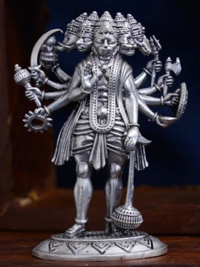 घर के मंदिर में न रखें इस धातु की मूर्ति, इसे माना जाता है अशुद्ध