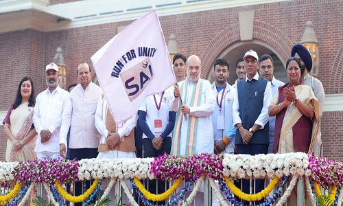 Shah ji राष्ट्रीय एकता दिवस अवसर पर शुक्रवार को केन्द्रीय गृह एवं सहकारिता मंत्री अमित शाह ने नई दिल्ली में एकता दौड़ को हरी झंडी दिखाई।